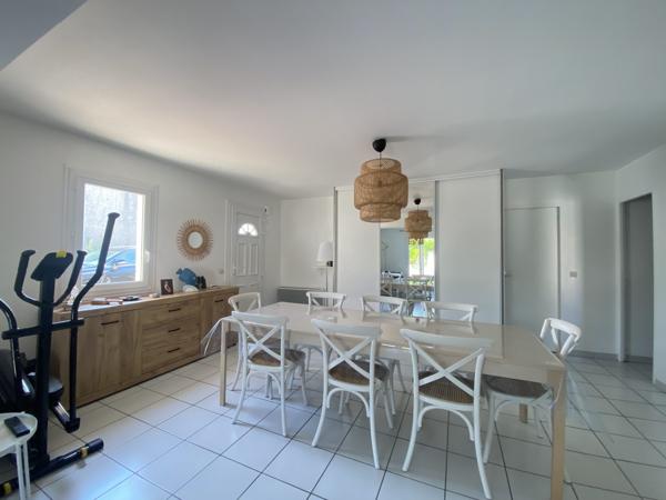 La Teste de Buch ! Maison 5 pièces de 112 m2, piscine, double garage, parcelle 538 m2