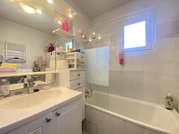 La Teste de Buch ! Maison 5 pièces de 112 m2, piscine, double garage, parcelle 538 m2