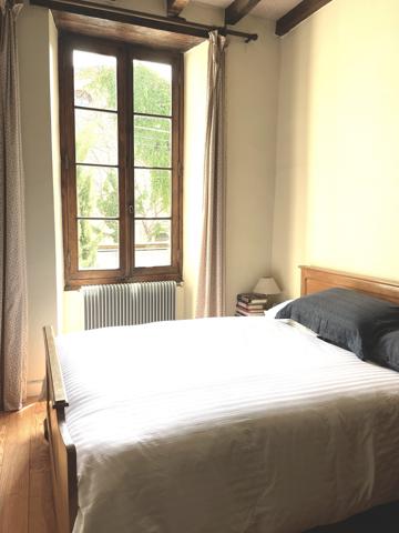Maison de ville en pierre, garage, cour de 65 m² - 6 chbres, grenier - GIRONDE (33) - NOUVELLE AQUITAINE