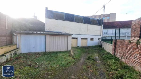 Parking à louer Saint-Quentin (02100)