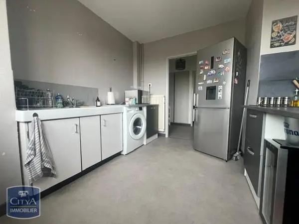 Appartement à louer 3 pièces 66.21m² Mâcon (71000)