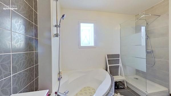 Maison familiale récente avec jardin plein sud – Secteur résidentiel calme