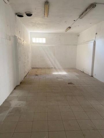 GRAND LOCAL COMMERCIAL centre ROGNAC