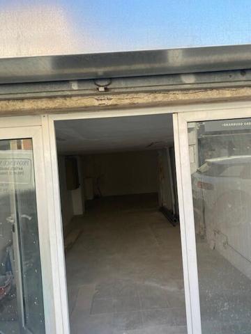 GRAND LOCAL COMMERCIAL centre ROGNAC