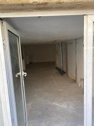 GRAND LOCAL COMMERCIAL centre ROGNAC