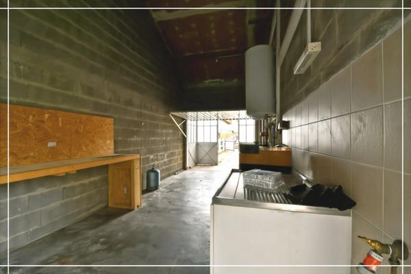 Maison plain-pied à vendre 3 pièces CULAN (18)