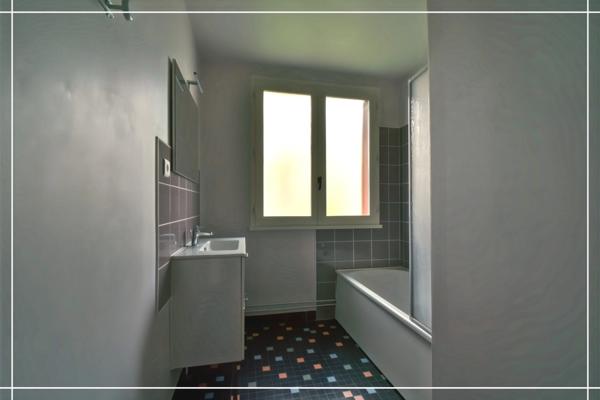 Maison plain-pied à vendre 3 pièces CULAN (18)