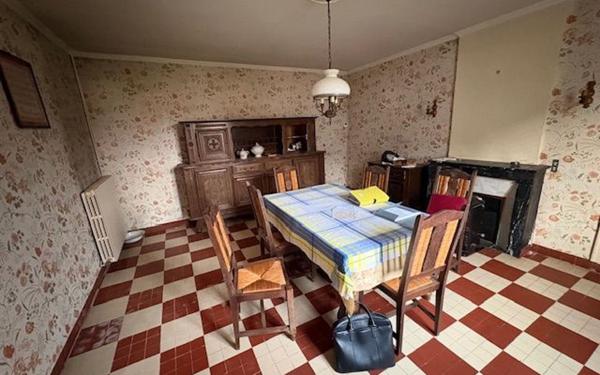 Maison à vendre    2 pièces •  Selles-sur-Cher