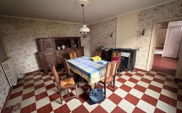 Maison à vendre    2 pièces •  Selles-sur-Cher