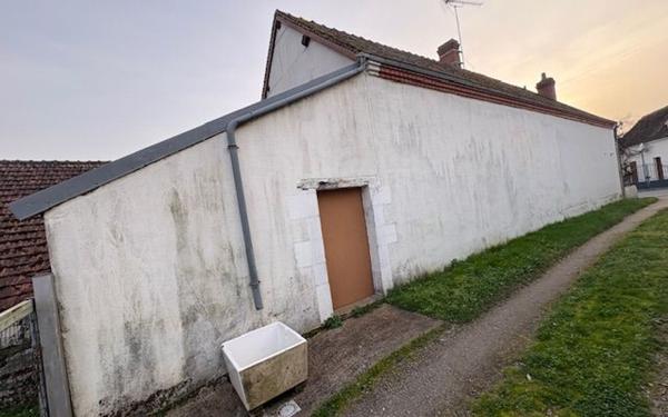 Maison à vendre    2 pièces •  Selles-sur-Cher