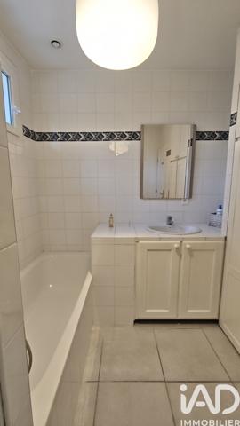 Appartement à vendre 3 pièces 65 m² Carnoux-en-Provence