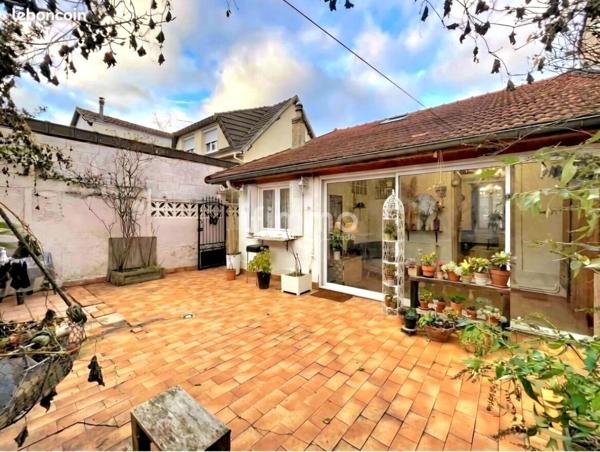 Bondy –Charmante maison 63 m² de plain-pied Cour/jardin