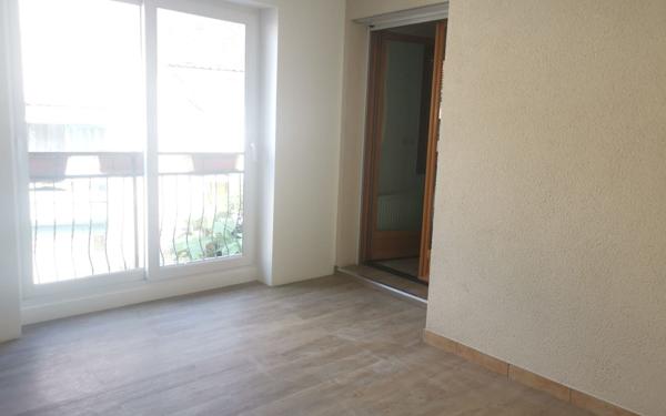 Appartement à louer    2 pièces •  Massy