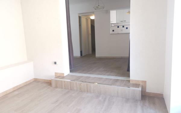 Appartement à louer    2 pièces •  Massy