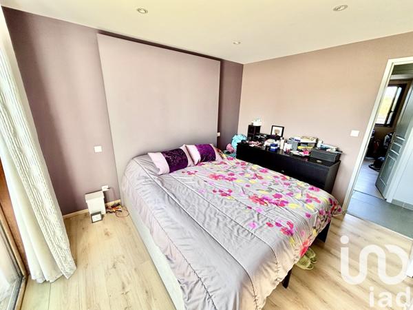 Maison à vendre 8 pièces 143 m² Plouguerneau