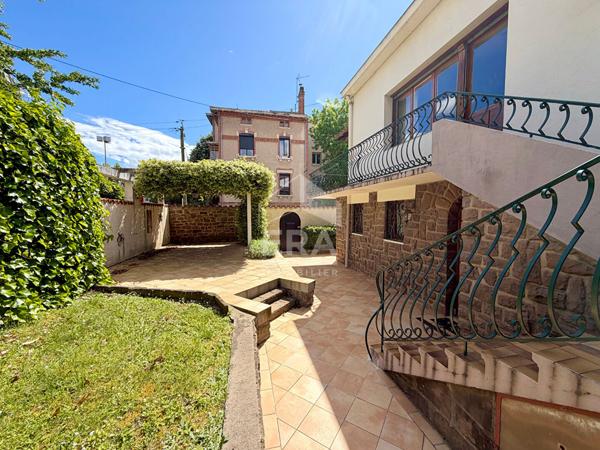 Maison Rue du Roc Albi 210 m²