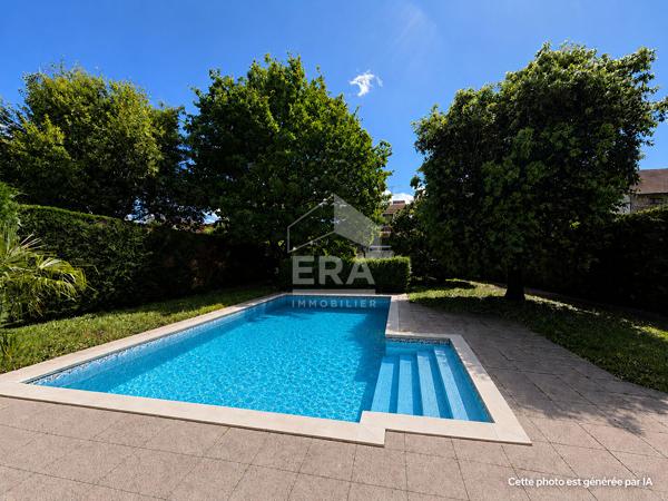 Maison Rue du Roc Albi 210 m²