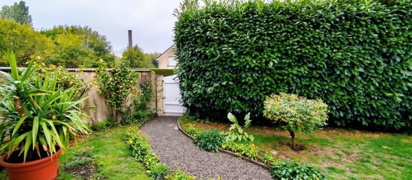 Plain-pied en parfait état – 86 m² – Hirson – Posez vos valises !