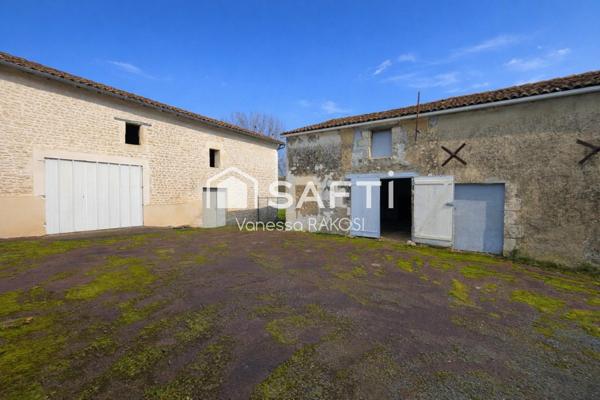 VIE DE PLAIN-PIED, 3 CHAMBRES JARDIN 1015 M² + DÉPENDANCES