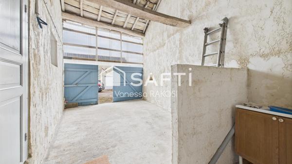 VIE DE PLAIN-PIED, 3 CHAMBRES JARDIN 1015 M² + DÉPENDANCES