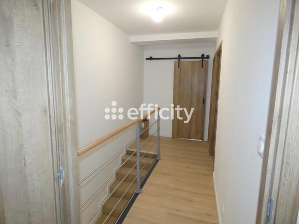 Maison
         4 pièces
        - 95 m² 171 000 € *