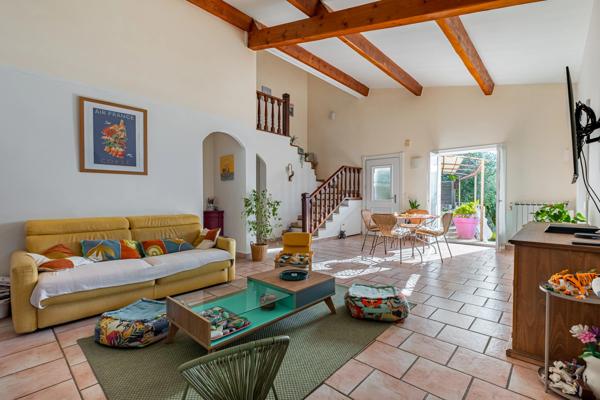 Maison 6 pièces - 160 m² Exclusivité efficity