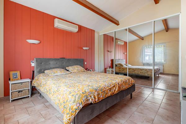 Maison 6 pièces - 160 m² Exclusivité efficity