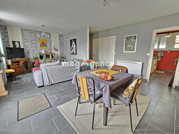 Maison à THOUARS, 79100 - 4 pièces 80m²