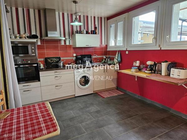 Maison à THOUARS, 79100 - 4 pièces 80m²