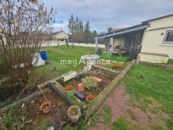 Maison à THOUARS, 79100 - 4 pièces 80m²