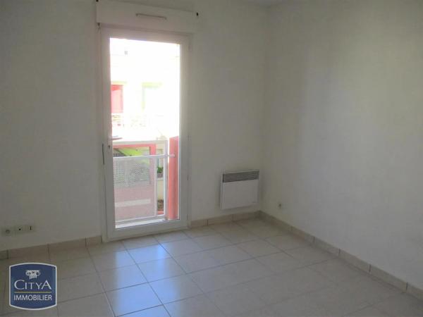 Appartement à louer 3 pièces 60.55m² Nîmes (30900)