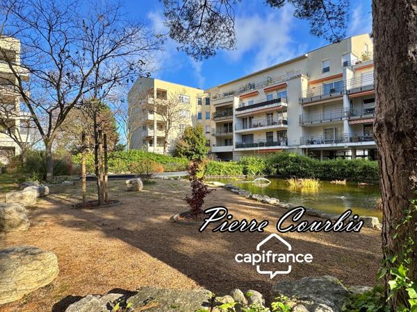 Appartement à vendre 4 pièces BRON EGLISE avec BALCONS