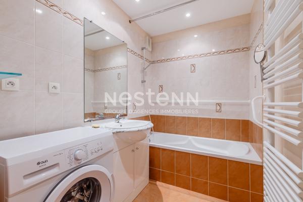 Appartement Les Sables D Olonne centre ville 3 pièces 64.18 m² ascenseur terrasse cave parking