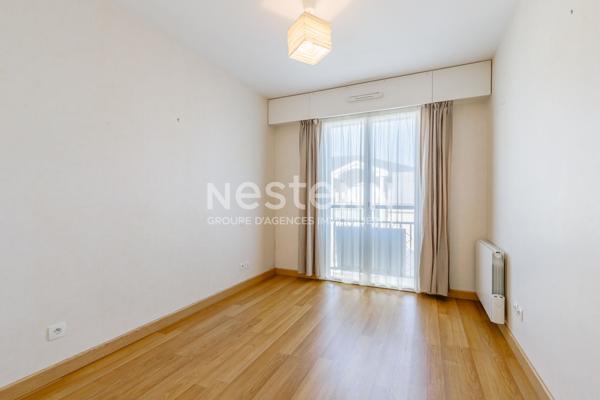 Appartement Les Sables D Olonne centre ville 3 pièces 64.18 m² ascenseur terrasse cave parking