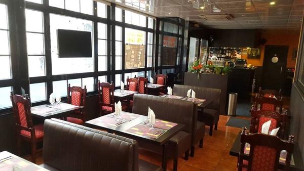 Fonds De Commerce
        
        - 211 m² 78 000 € *