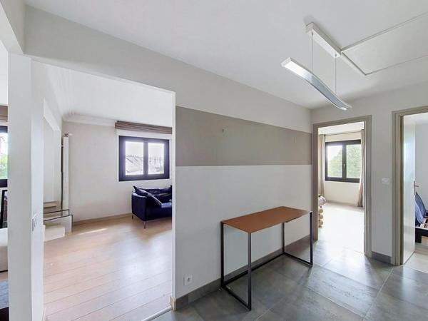 LANESTER : Immeuble de rapport - 3 appartements avec garages
