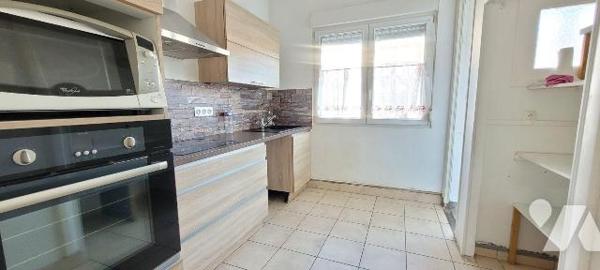 APPARTEMENT A VENDRE DUNKERQUE 59 ! Appartement traversant idéalement situé à Dunkerque, à prox...