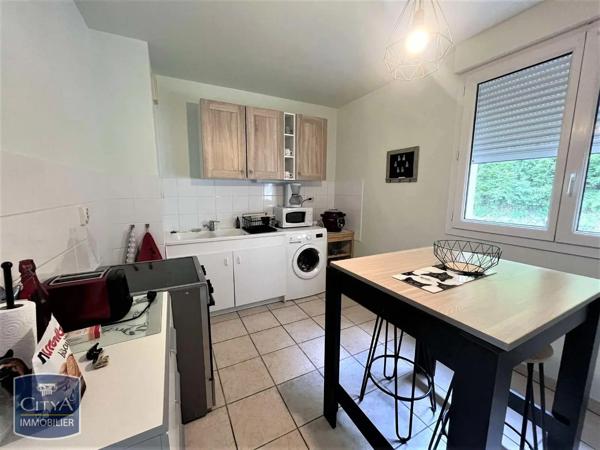 Appartement à louer 3 pièces 65m² Guéret (23000)