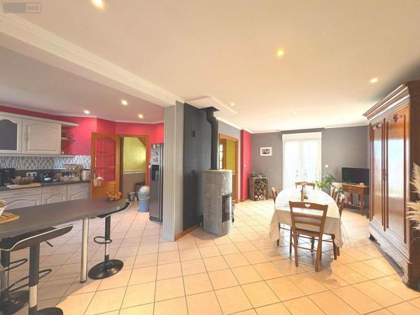Maison à vendre à Saint-Sauveur-Villages dans la Manche (50200), ref : VM3802-50026
