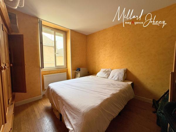 Immeuble à MONTCEAU-LES-MINES, 71300 - 110m²