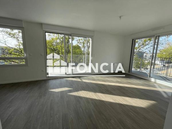 Location Appartement 3 pièces 62.5 m² - 88 RUE SOPHIE GERMAIN Nantes 44300