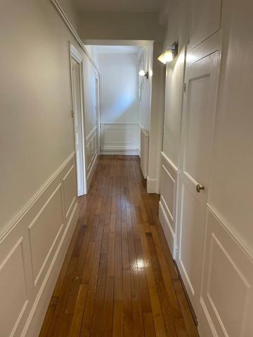 DIJON ARQUEBUSE TRES BEAU T4 DE 81 M2 AU DERNIER ETAGE