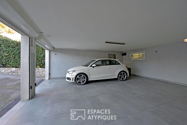 Maison de caractère avec son grand jardin aménagé