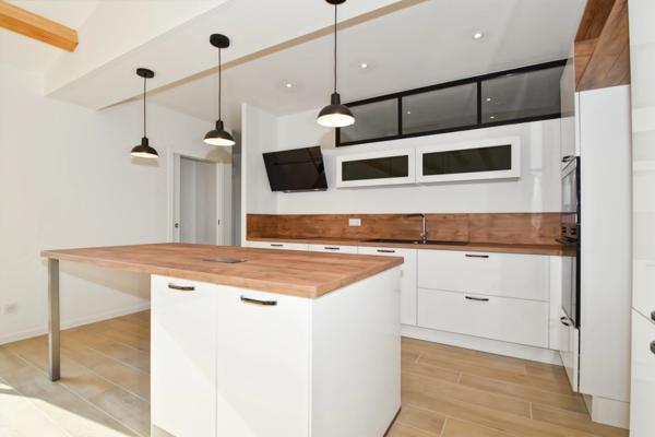 Maison à vendre 6 pièces LE THOU (17)