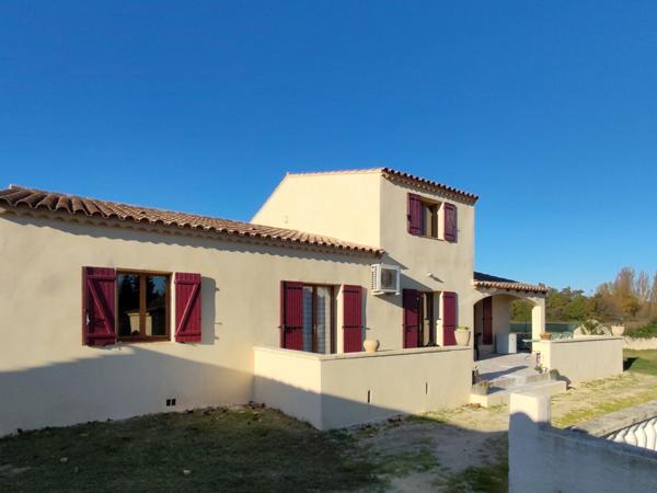 Double séjour très lumineux, aucun vis à vis