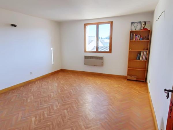 Double séjour très lumineux, aucun vis à vis