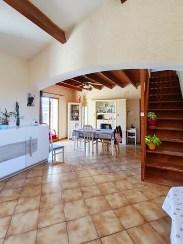 Double séjour très lumineux, aucun vis à vis