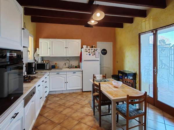 Double séjour très lumineux, aucun vis à vis