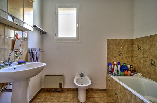 Maison a vendre a Agen avec 3 chambres , jardin et grand sous sol