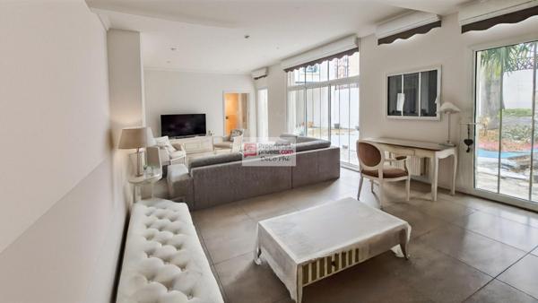 Suresnes centre-ville bas  grande maison d'exception